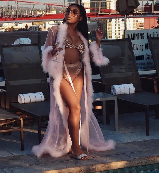 Elegant Long Lingerie - MyNatury