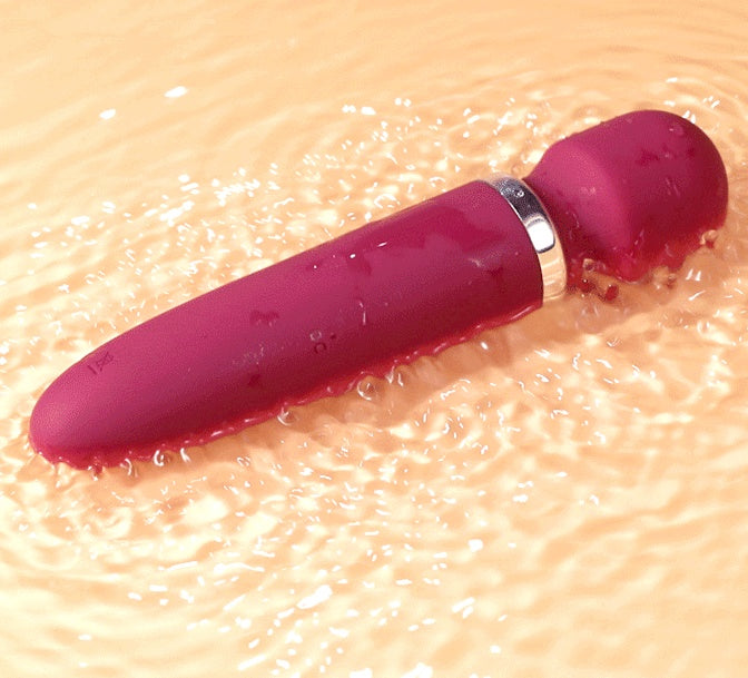 SilkPulse Eight vibrator in water, featuring eight vibration modes and waterproof design for pleasure.